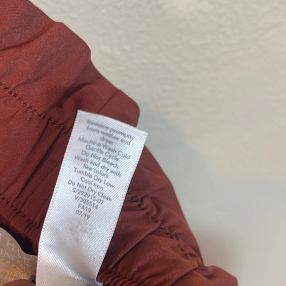 Athleta Skyline Pants Rust Red Paper bag Tie Belt size size 2 - Picture 9 of 9